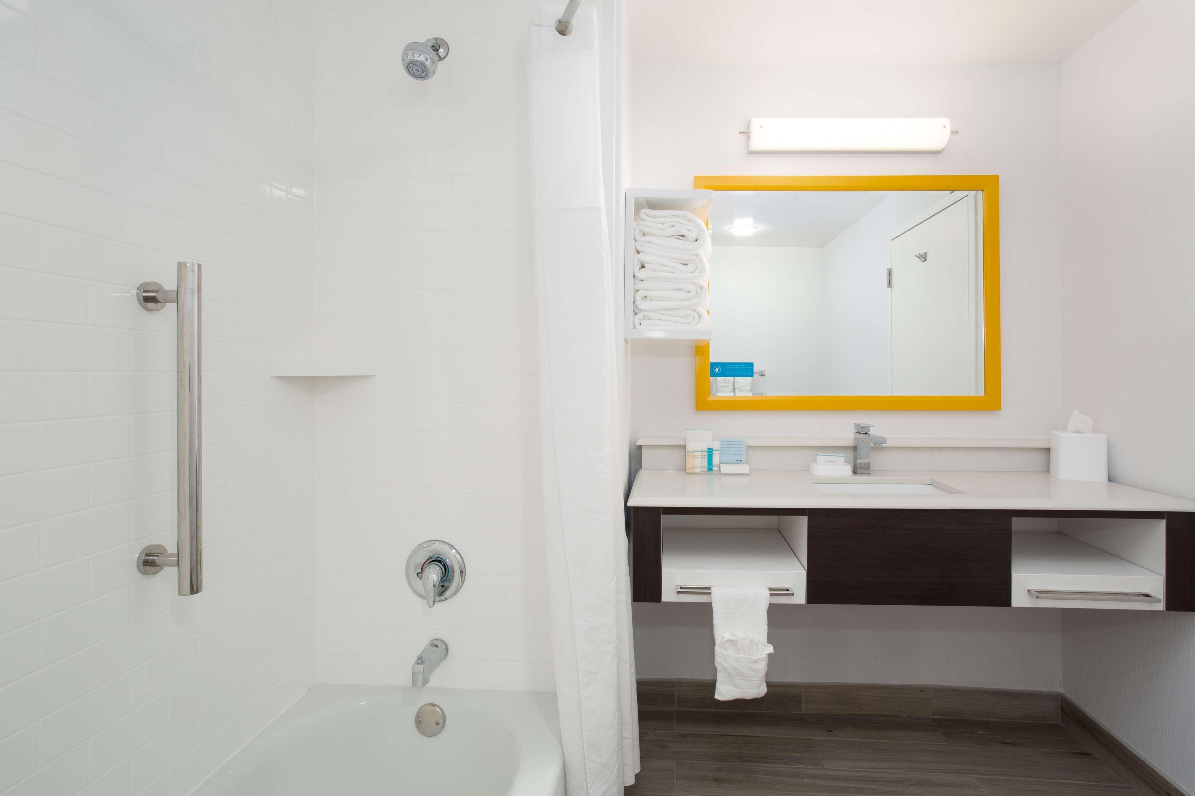 Hampton Inn & Suites Паркер Экстерьер фото