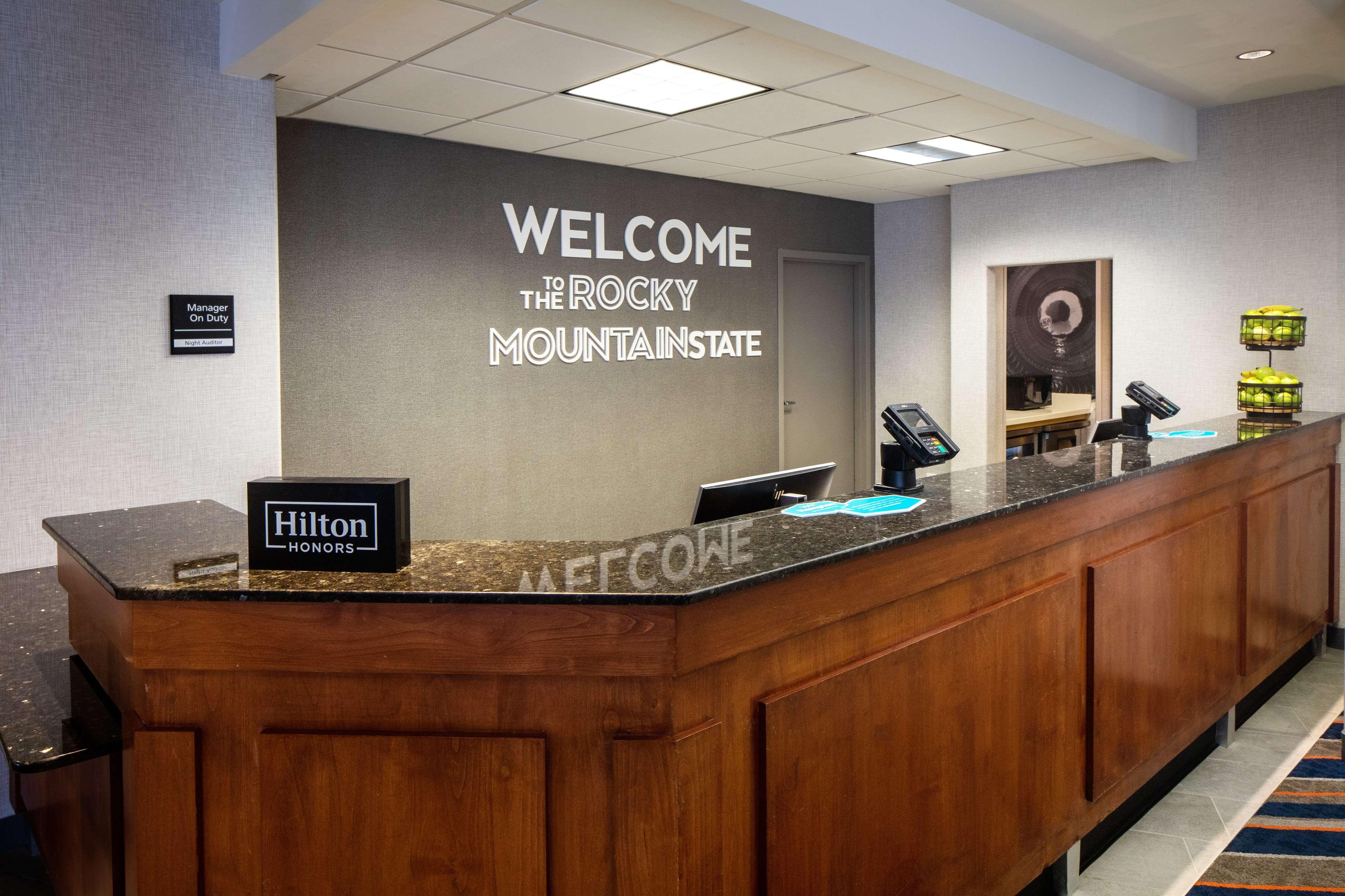 Hampton Inn & Suites Паркер Экстерьер фото